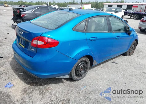 2012 Ford Fiesta S z USA, uszkodzony, nr VIN 3FADP4AJ8CM110944